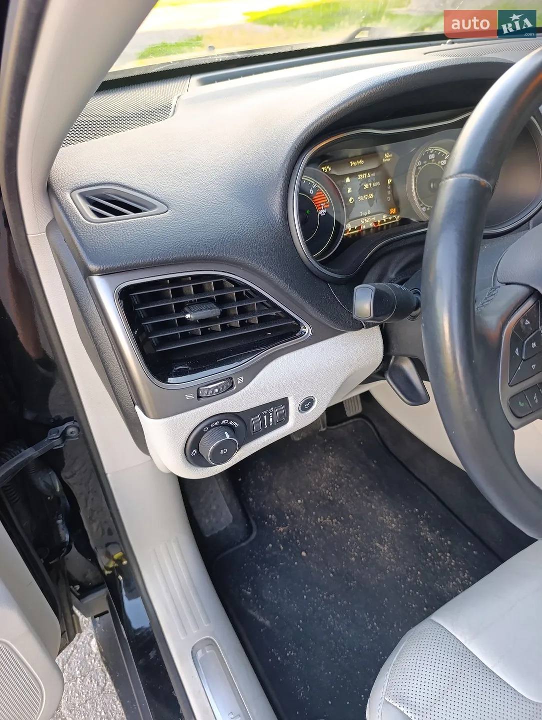 2018 Jeep Cherokee - мініатюра 6