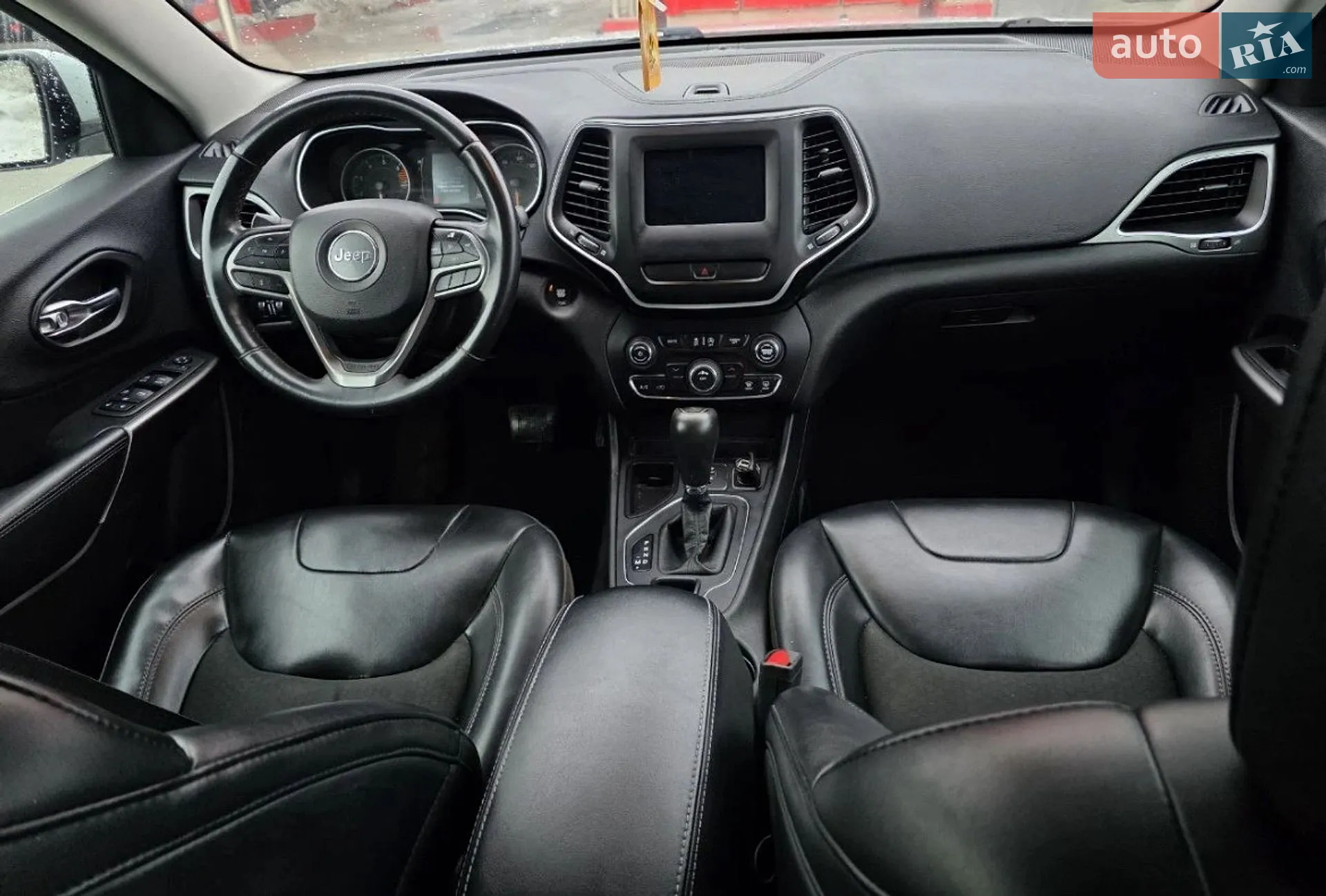 2019 Jeep Cherokee - мініатюра 14