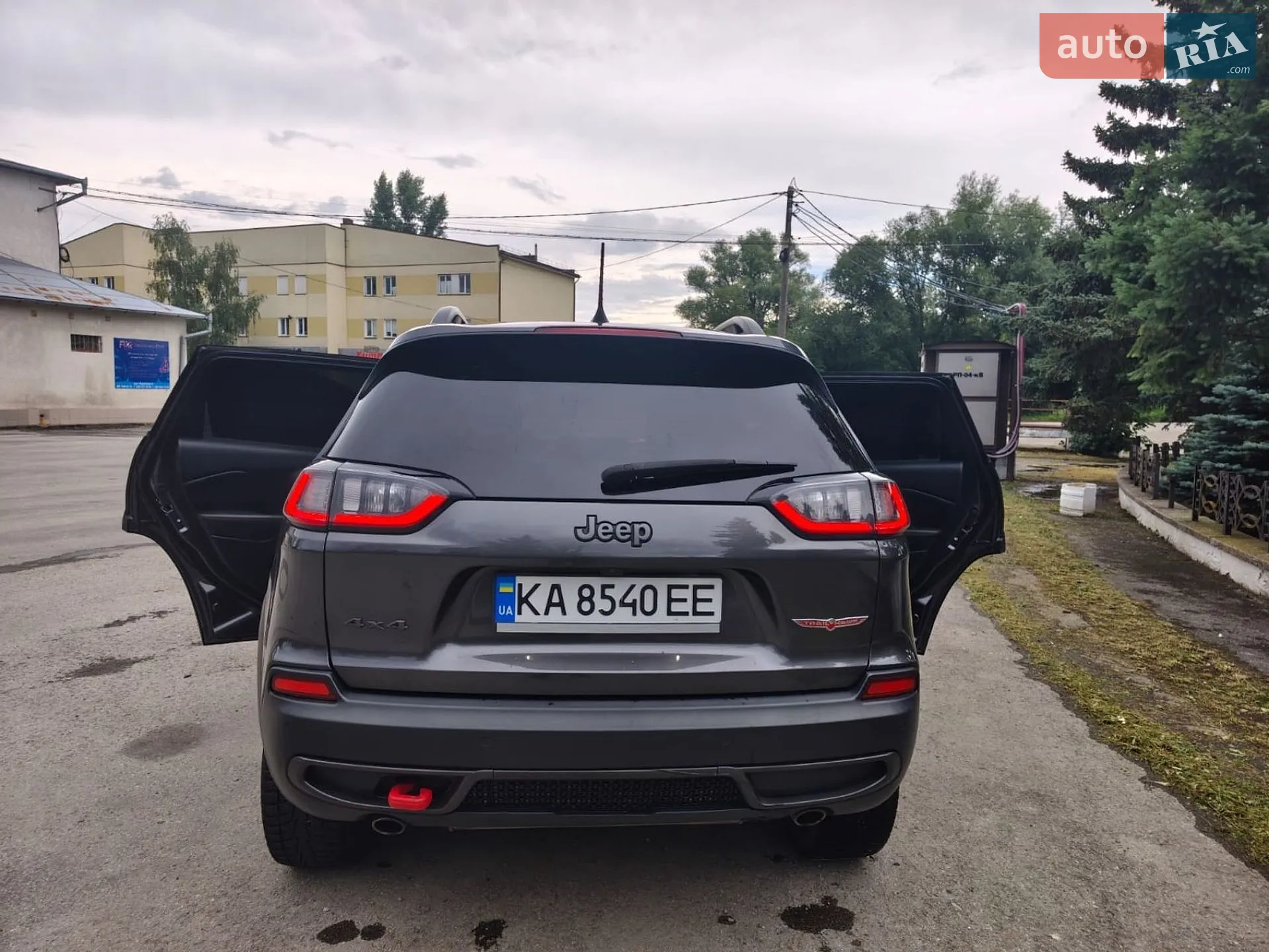 2019 Jeep Cherokee - мініатюра 31