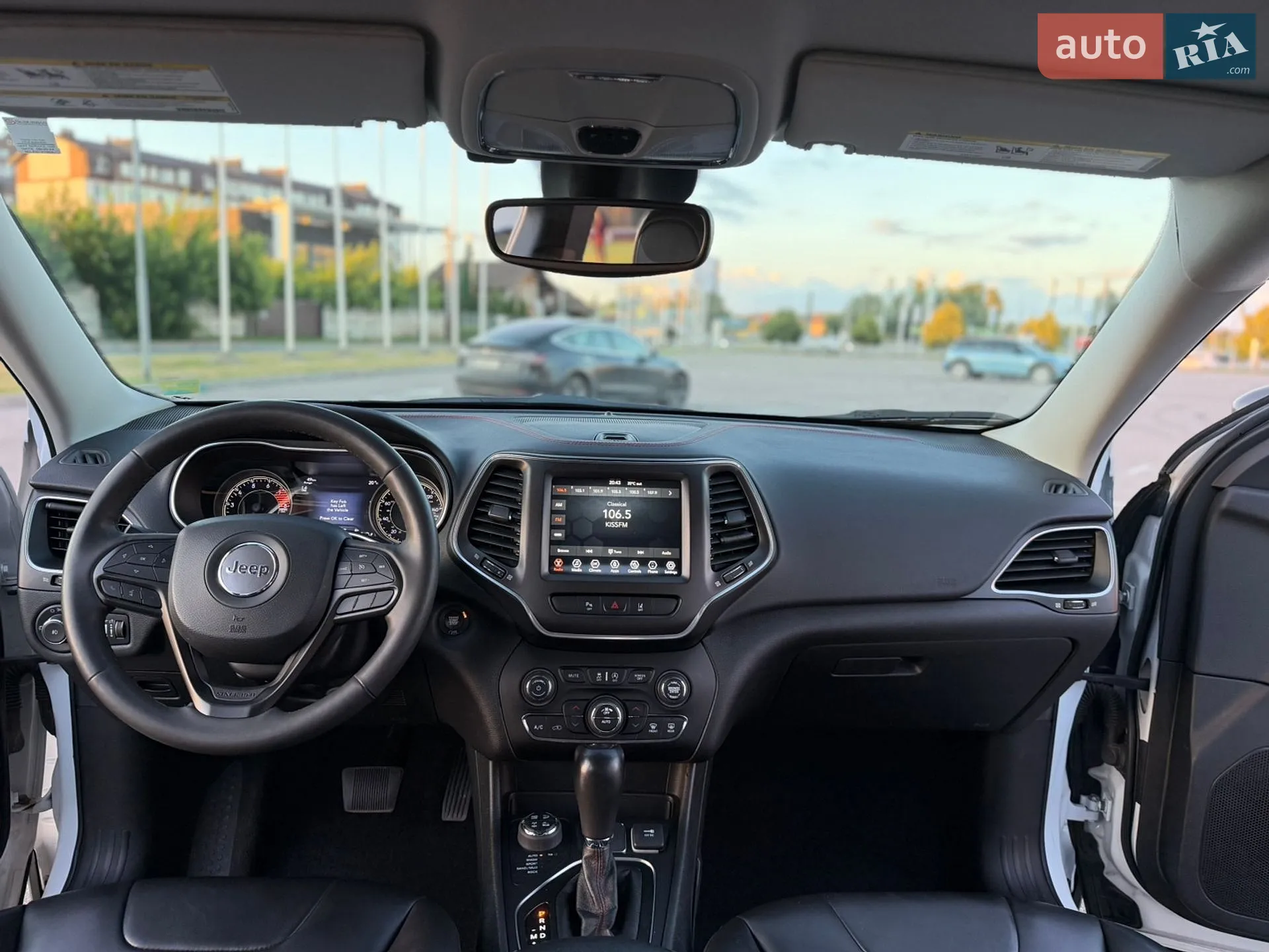 2021 Jeep Cherokee - мініатюра 25