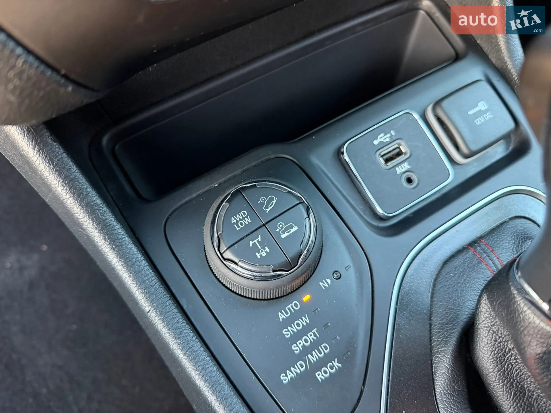 2021 Jeep Cherokee - мініатюра 31