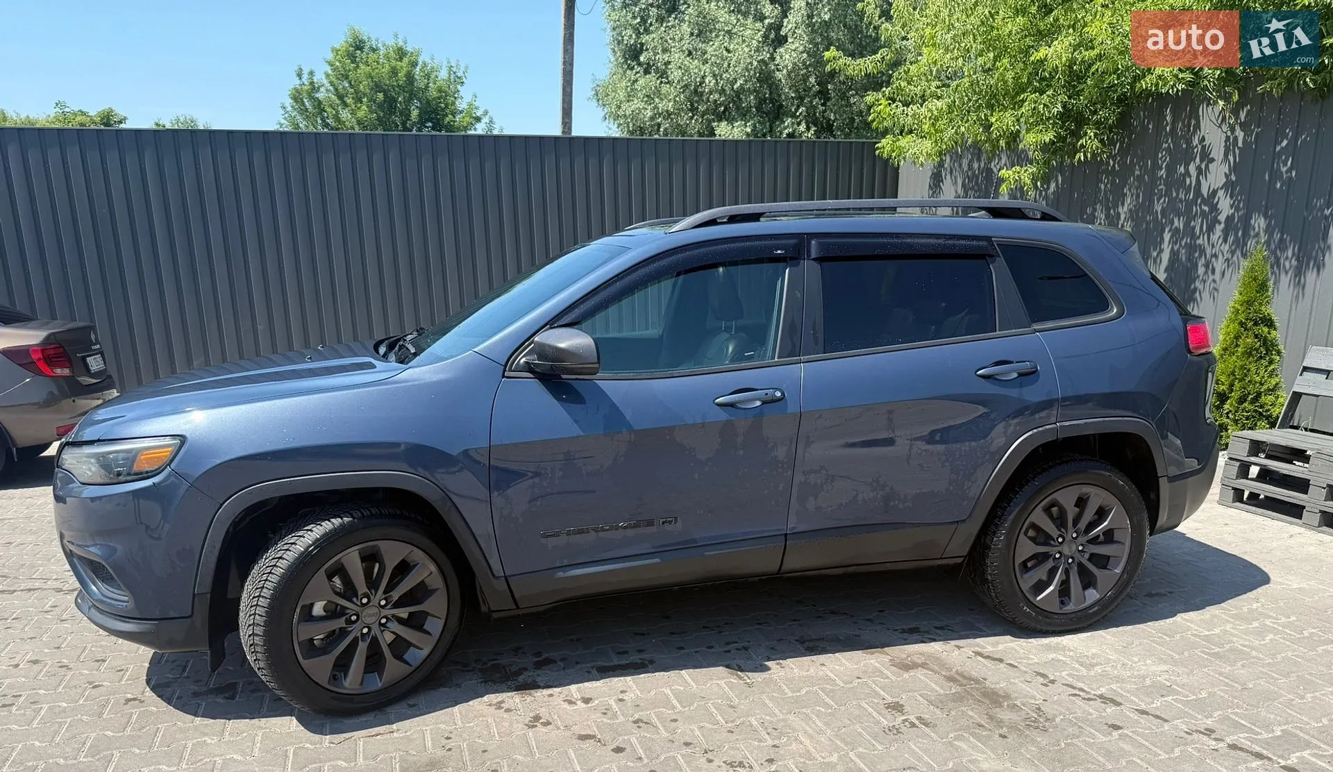2021 Jeep Cherokee - мініатюра 12