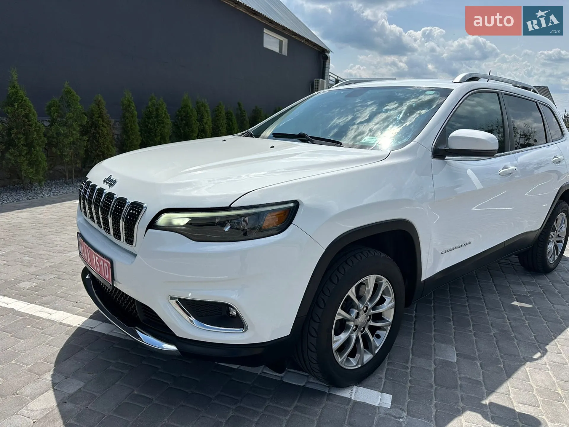 2020 Jeep Cherokee - мініатюра 6