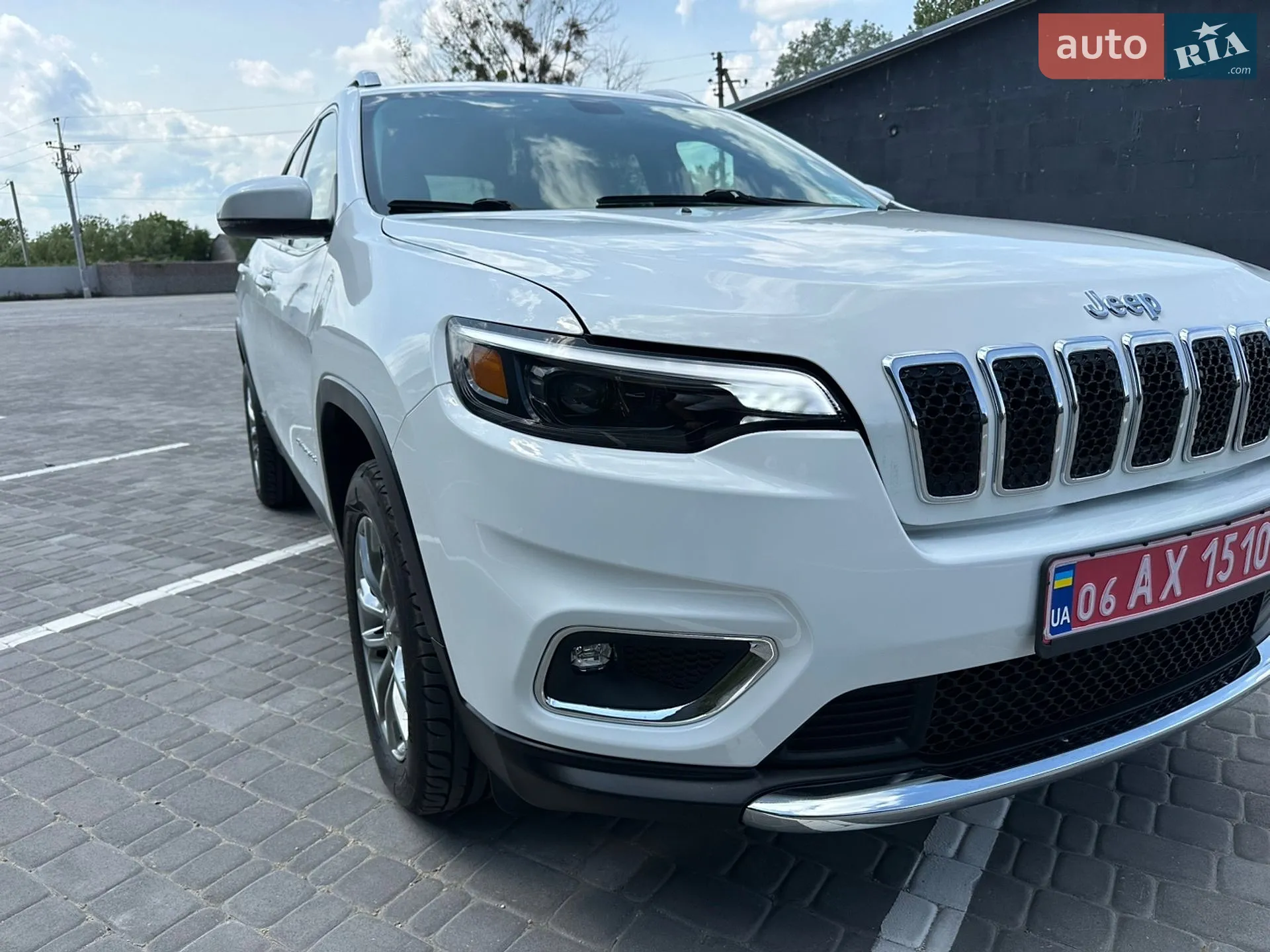 2020 Jeep Cherokee - мініатюра 29