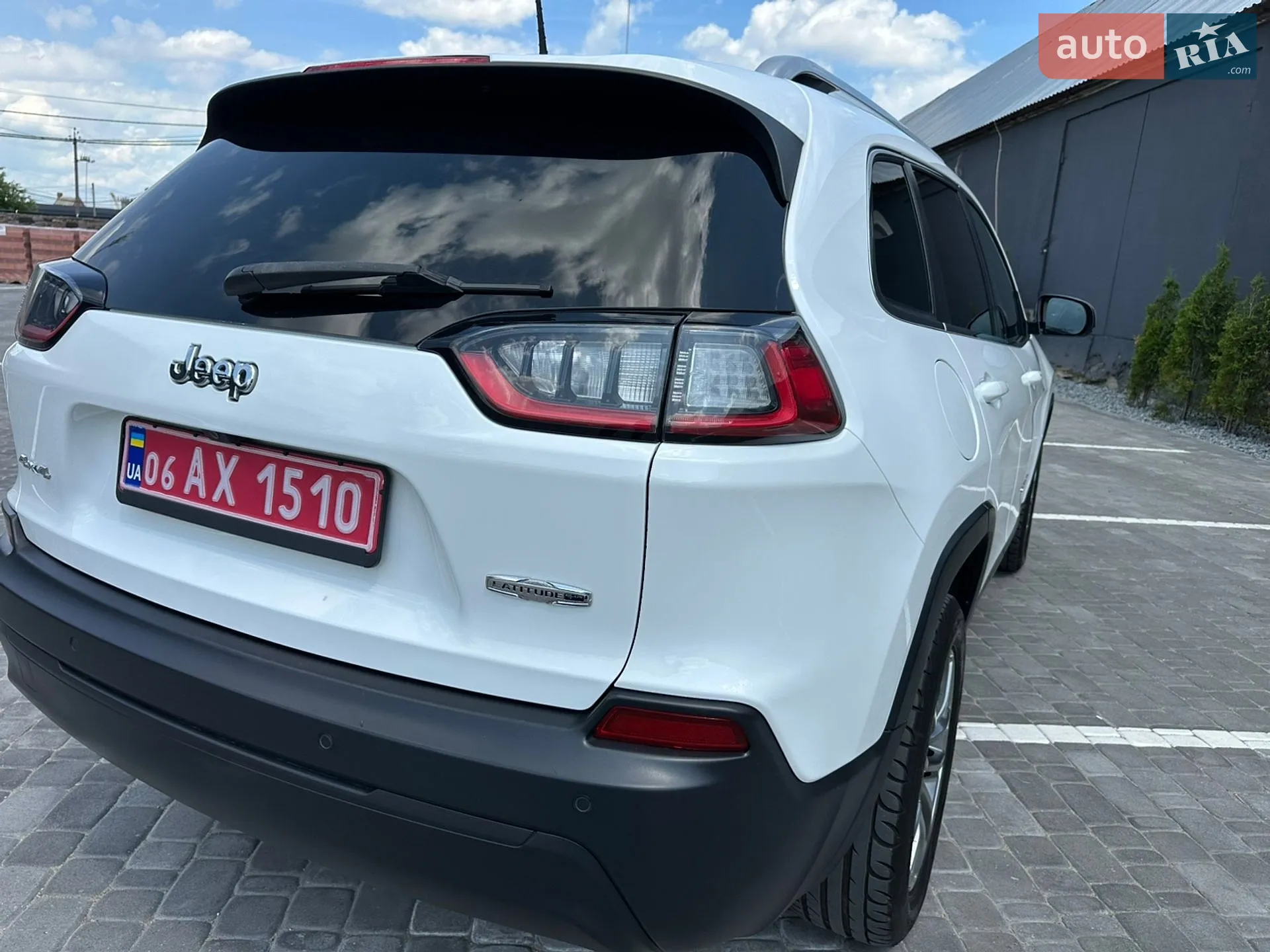 2020 Jeep Cherokee - мініатюра 34