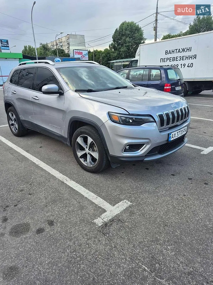 2019 Jeep Cherokee - мініатюра 24