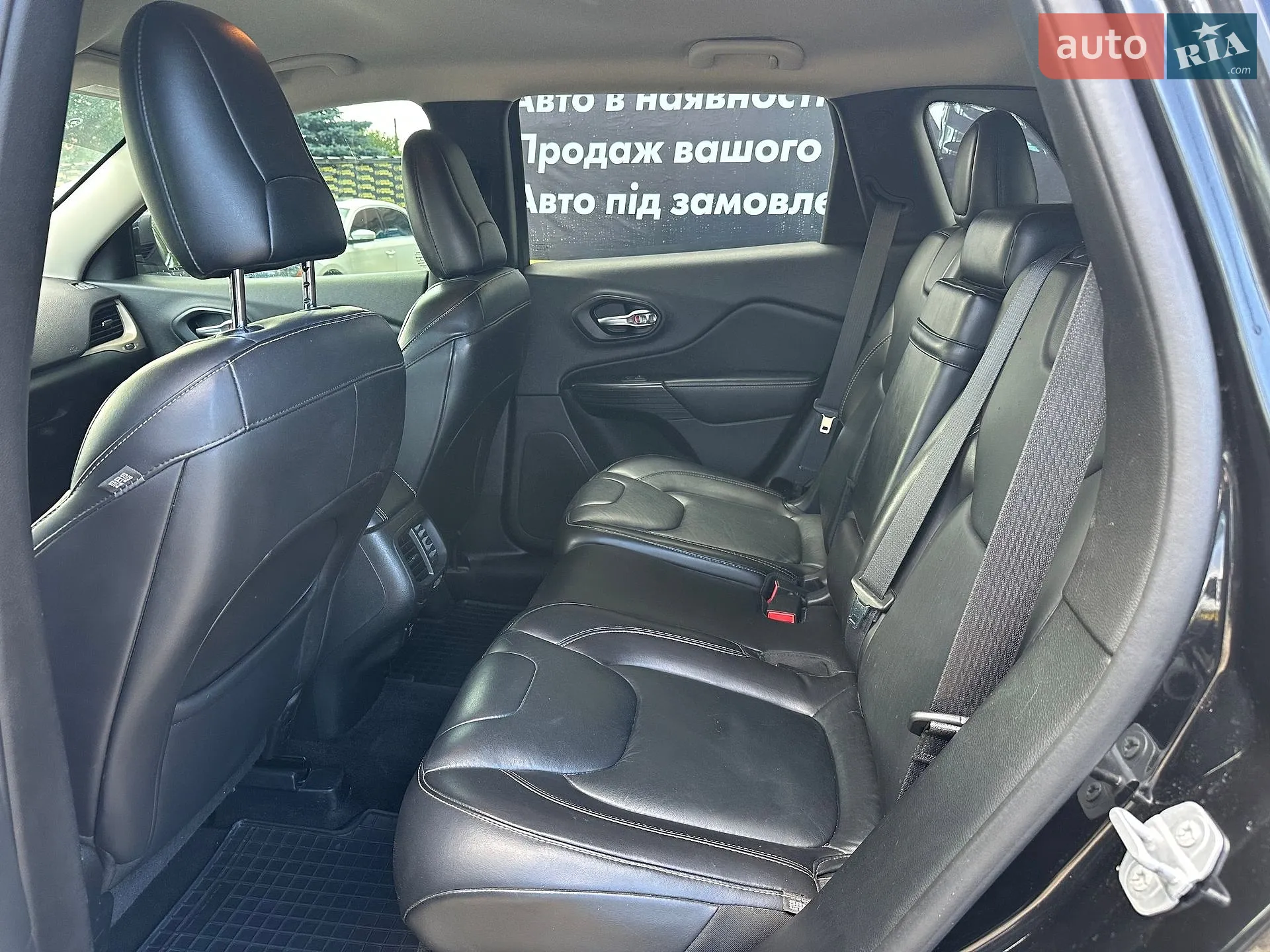 2015 Jeep Cherokee - мініатюра 10