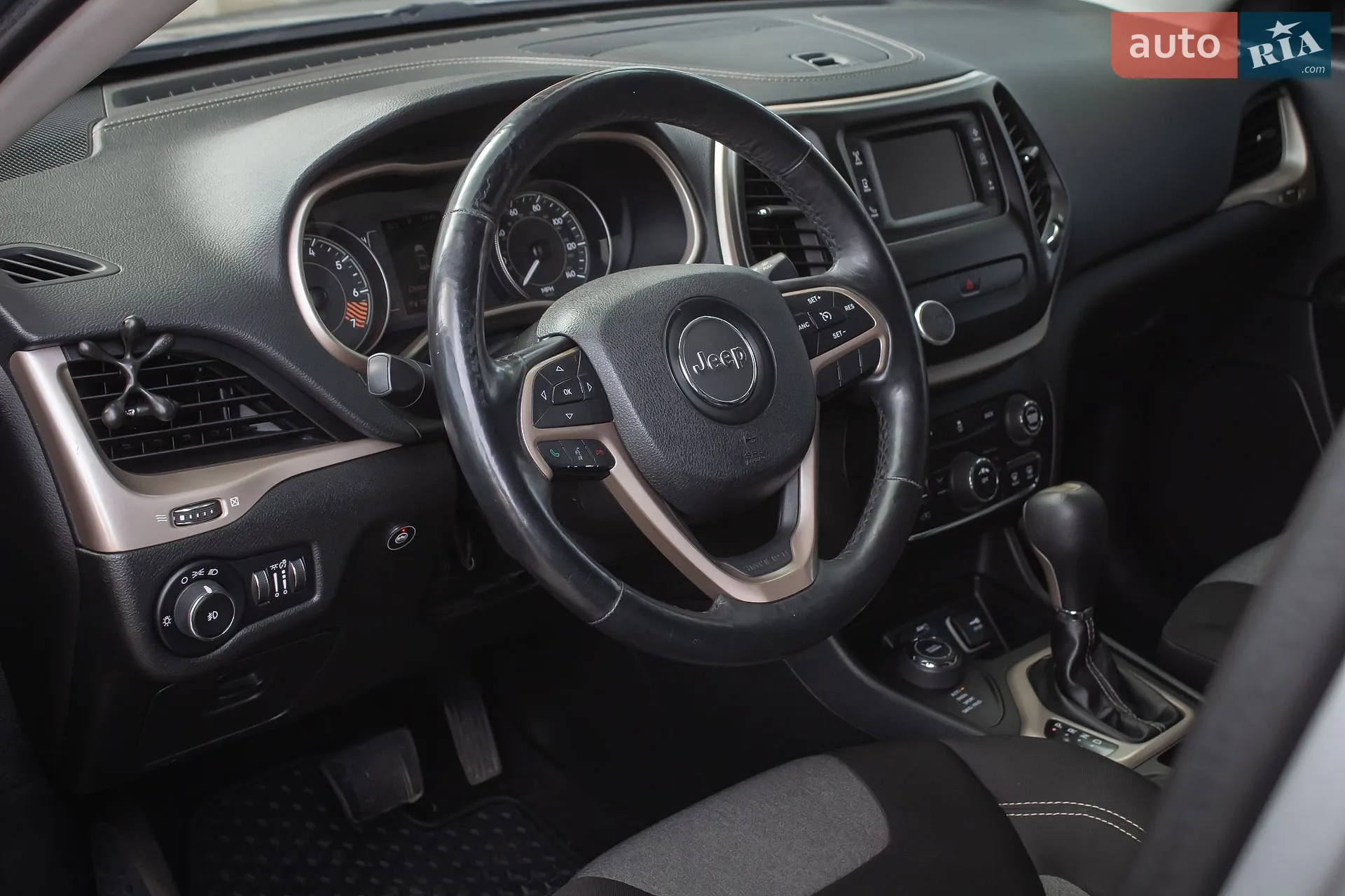 2014 Jeep Cherokee - мініатюра 10