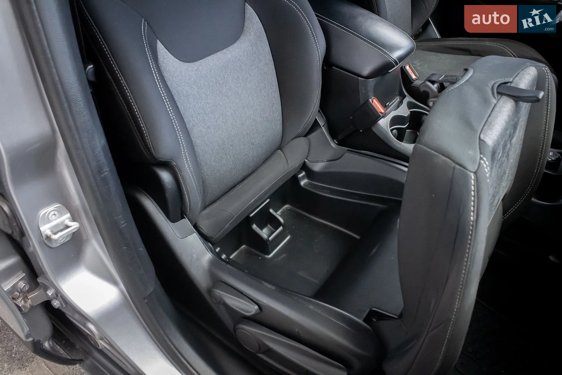 2014 Jeep Cherokee - мініатюра 36