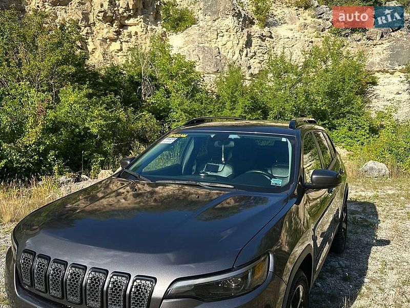 Jeep Cherokee 2019