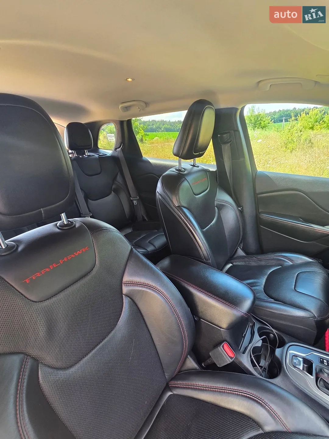 2019 Jeep Cherokee - мініатюра 14