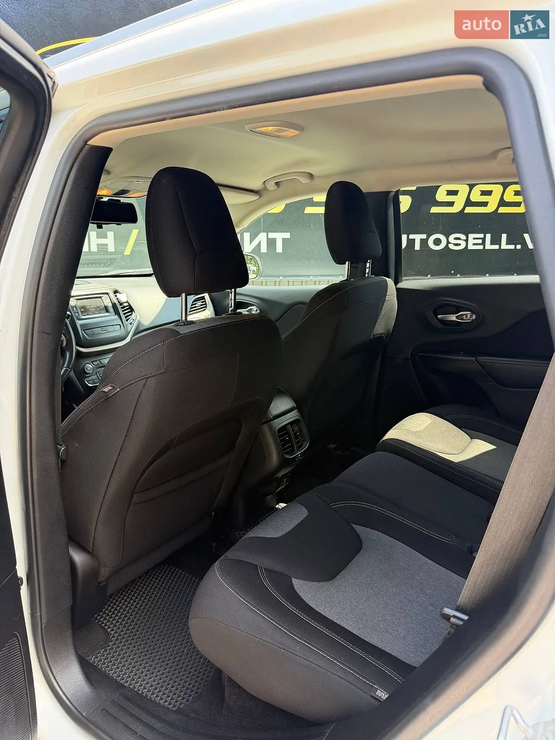 2014 Jeep Cherokee - мініатюра 10