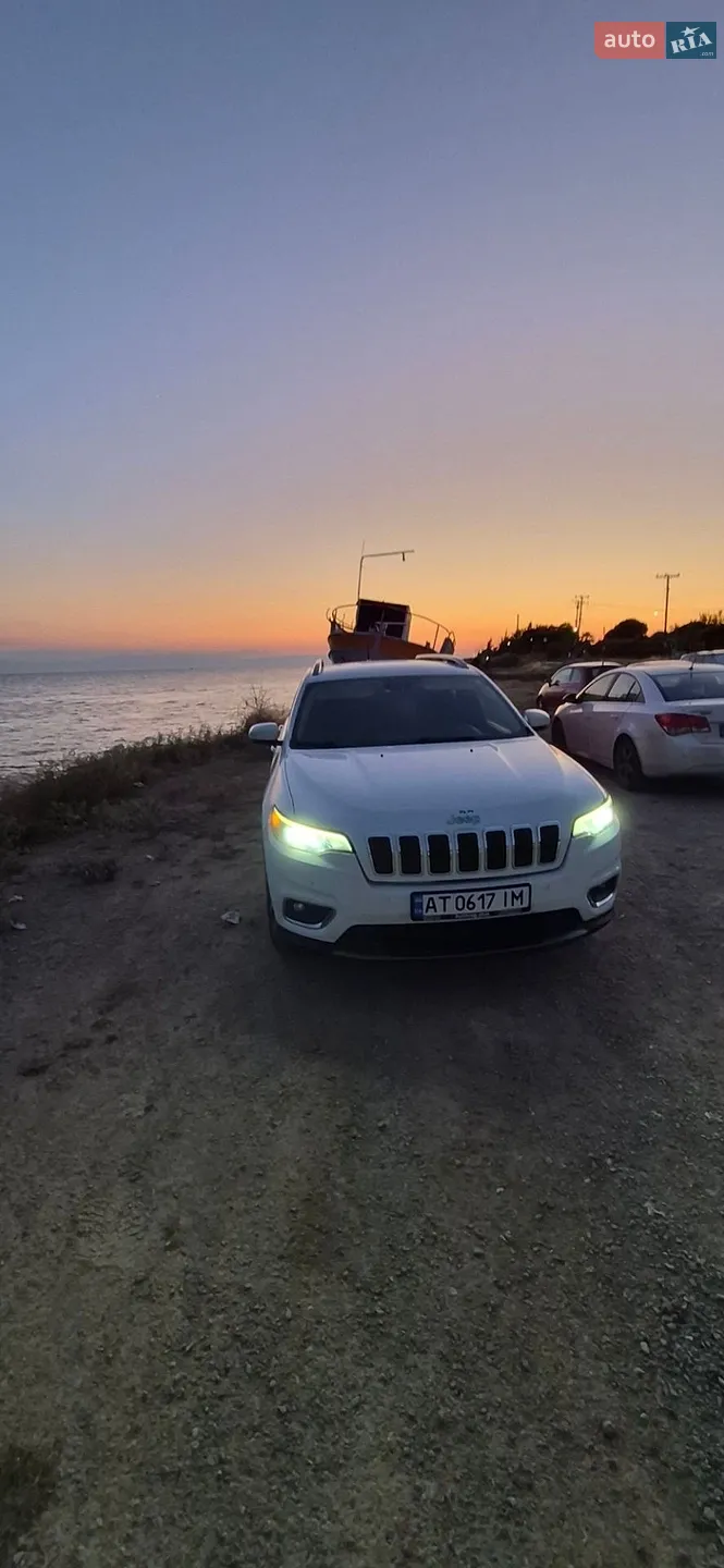 2018 Jeep Cherokee - мініатюра 9