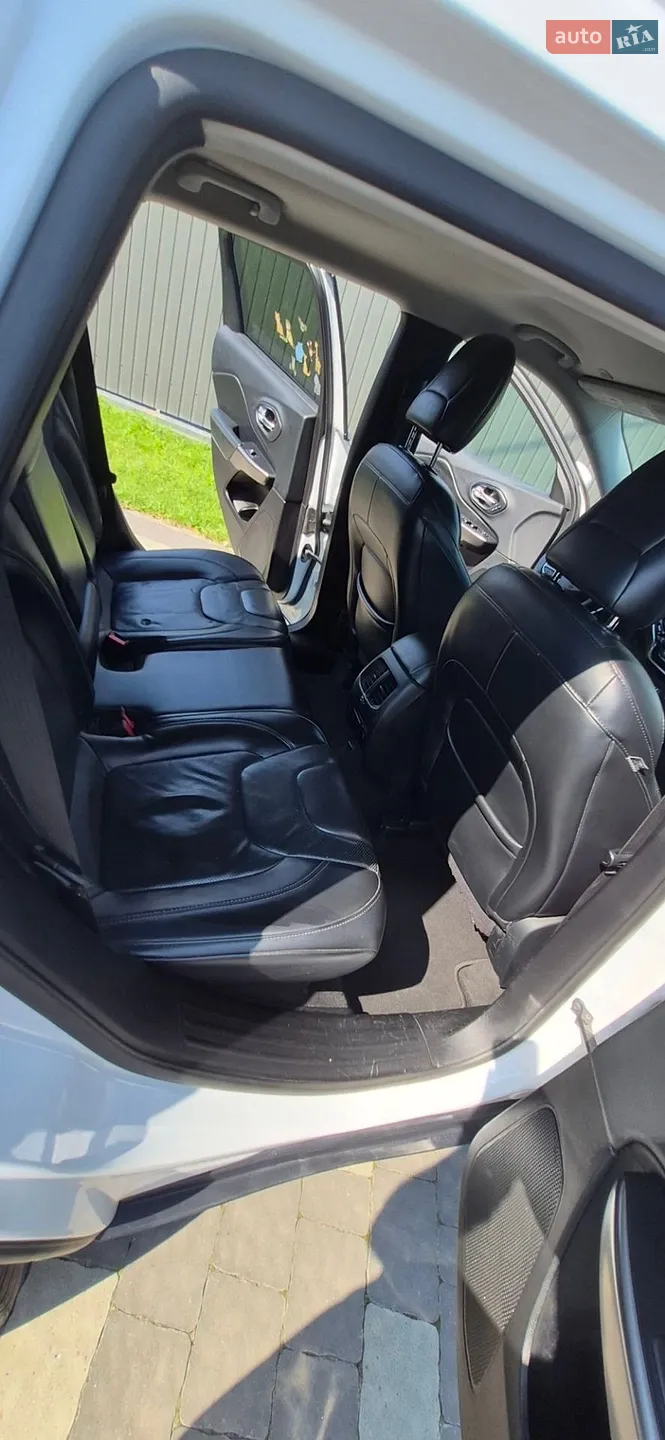 2018 Jeep Cherokee - мініатюра 27