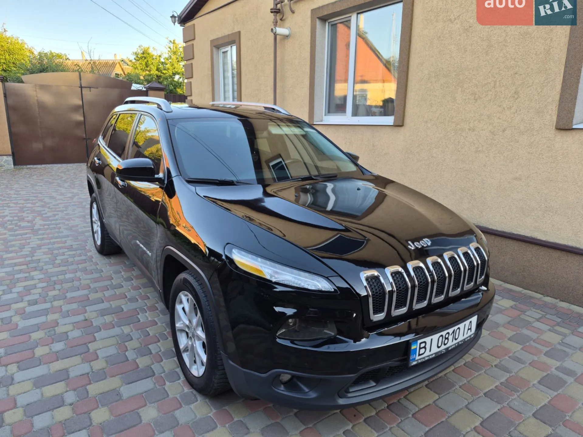 2017 Jeep Cherokee - мініатюра 14