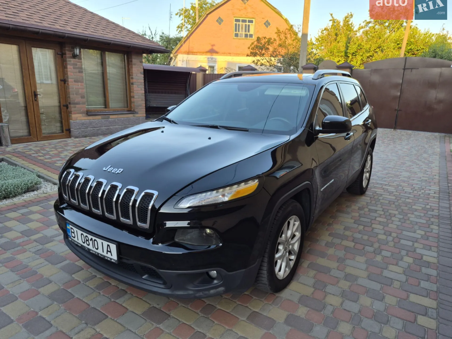 2017 Jeep Cherokee - мініатюра 36