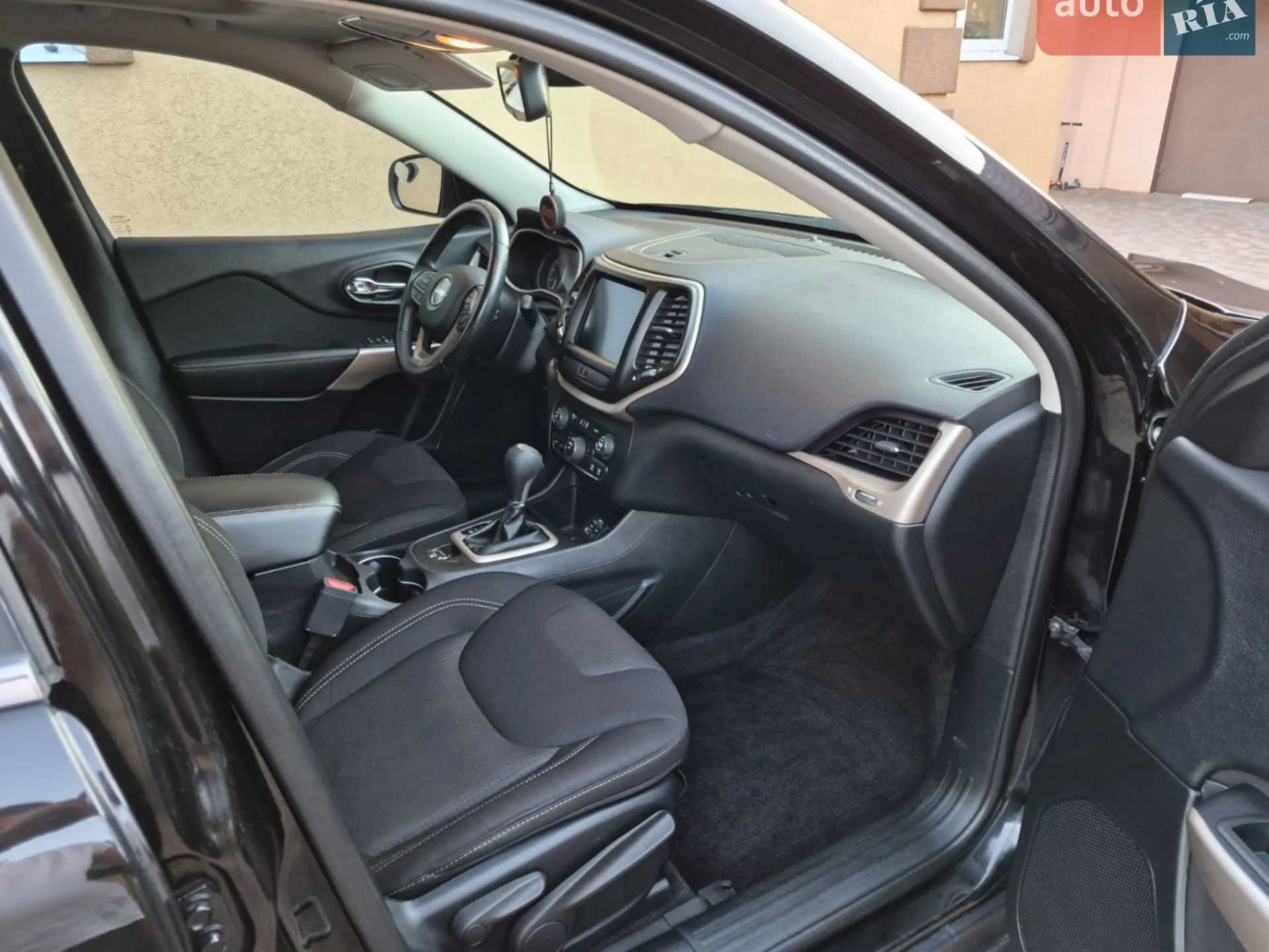 2017 Jeep Cherokee - мініатюра 80