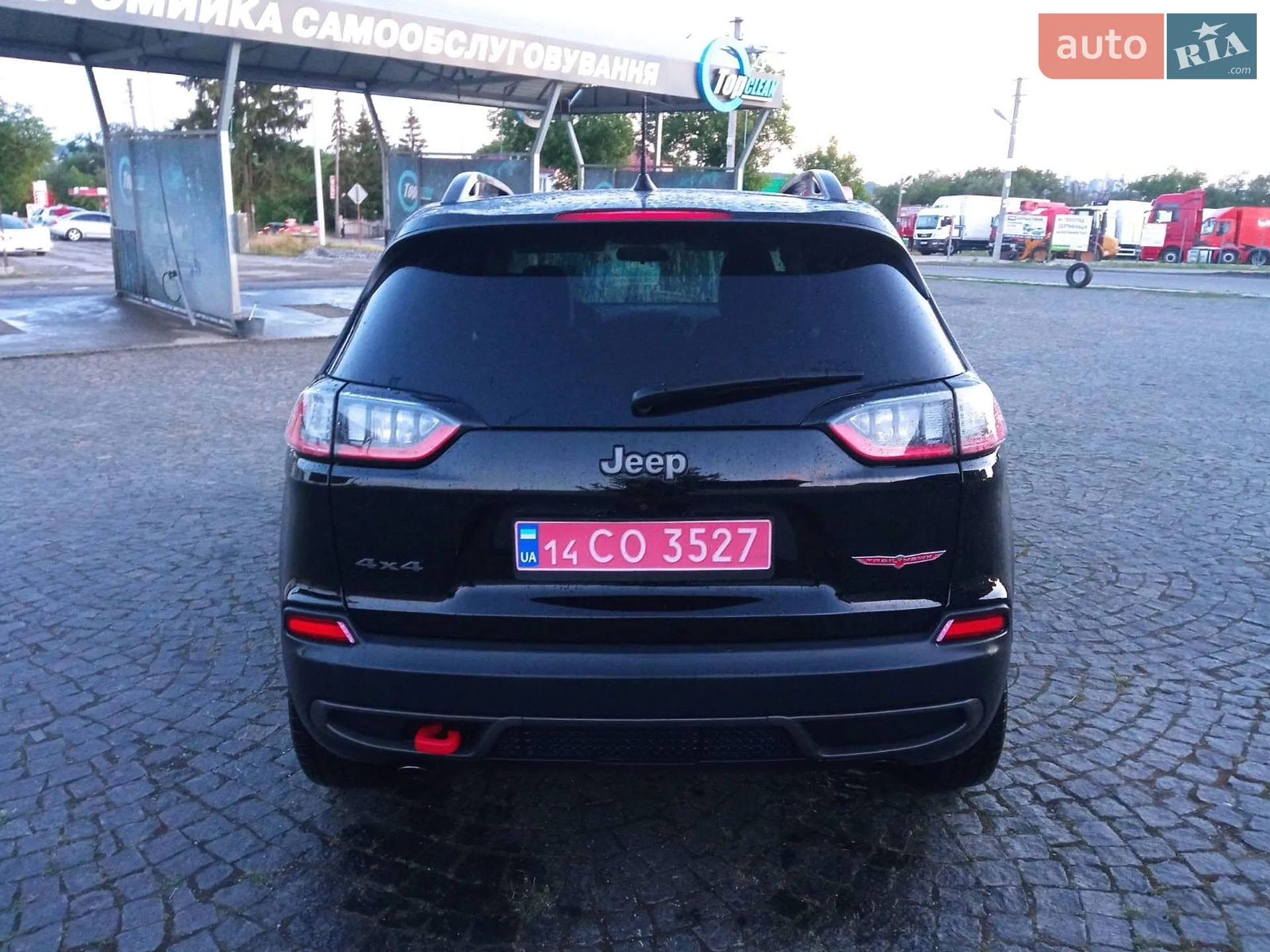 2019 Jeep Cherokee - мініатюра 11