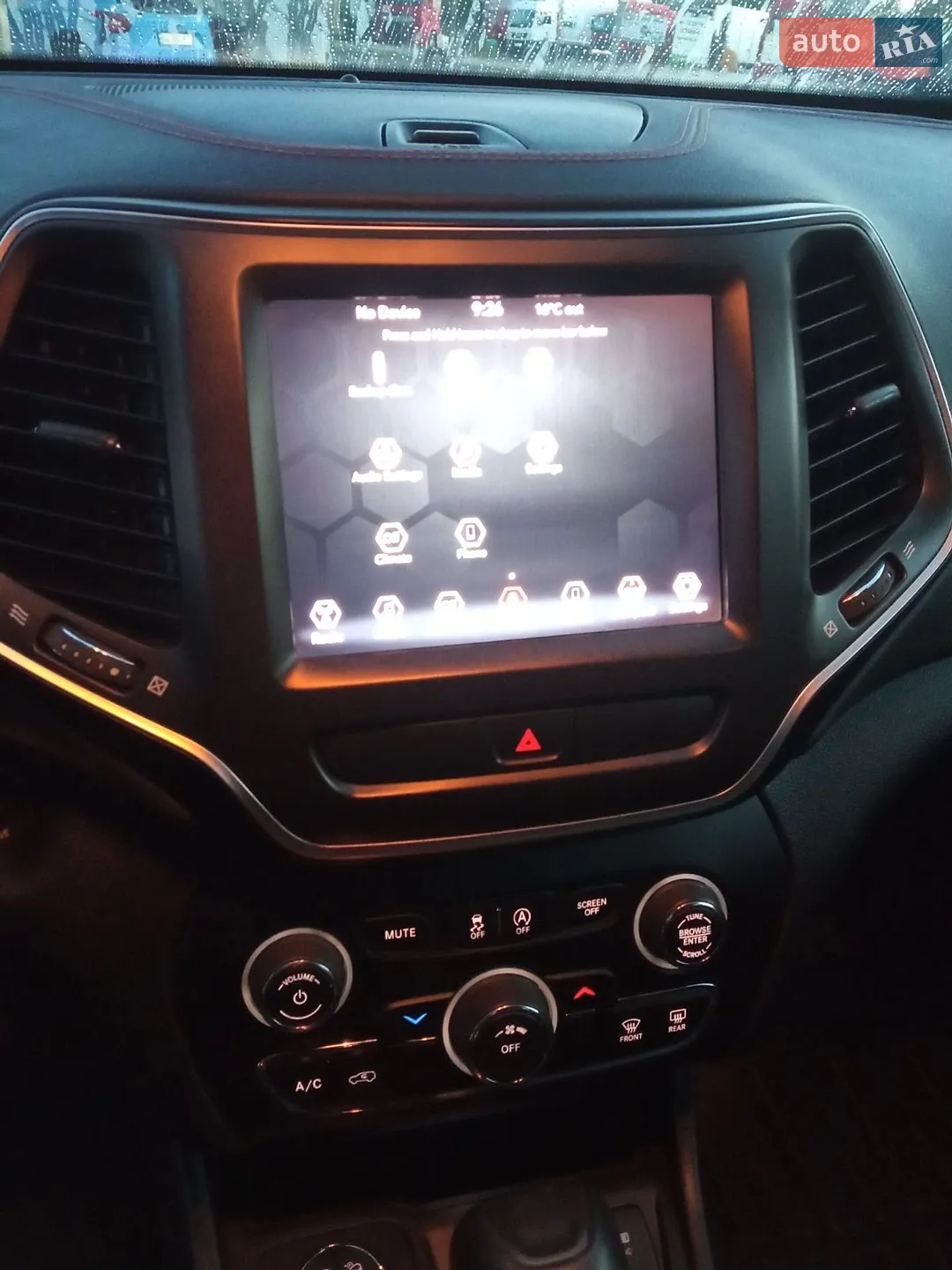 2019 Jeep Cherokee - мініатюра 37