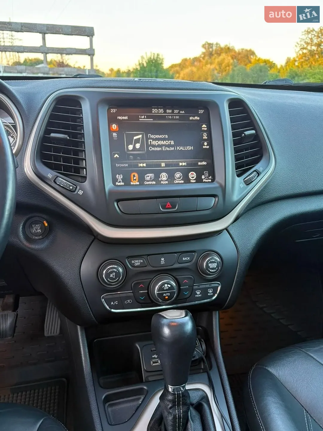 2013 Jeep Cherokee - мініатюра 27
