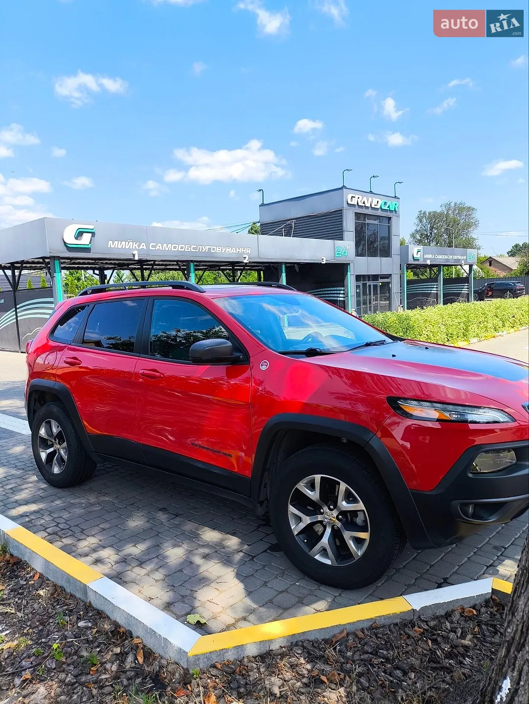 2016 Jeep Cherokee - мініатюра 3