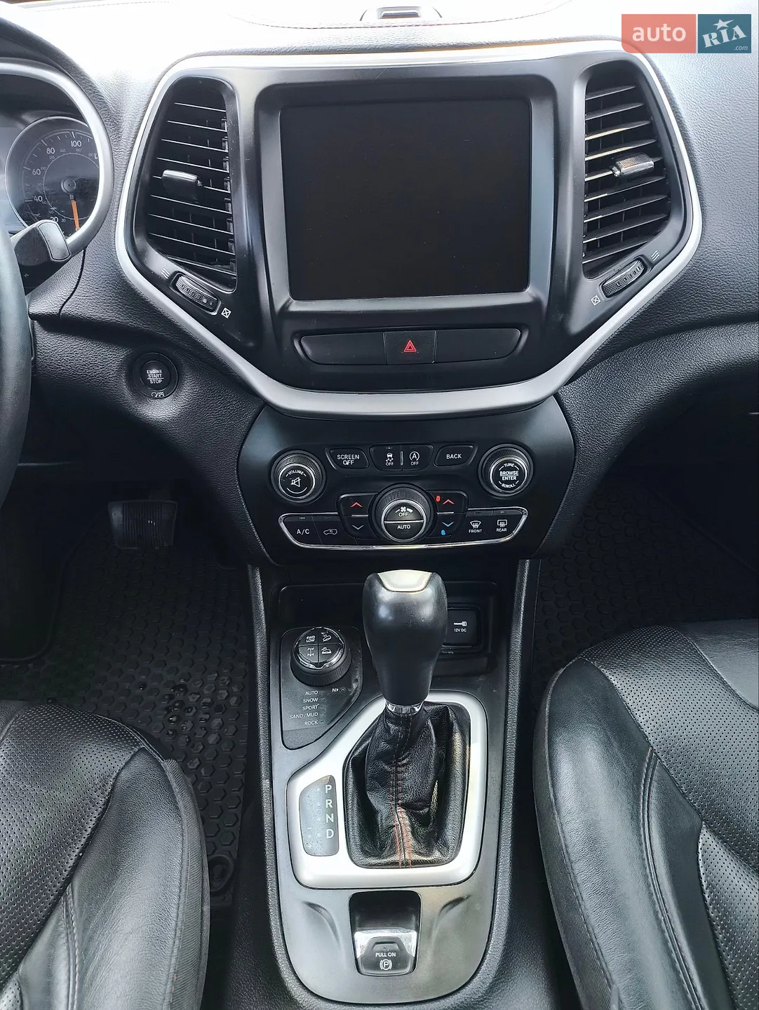 2016 Jeep Cherokee - мініатюра 13
