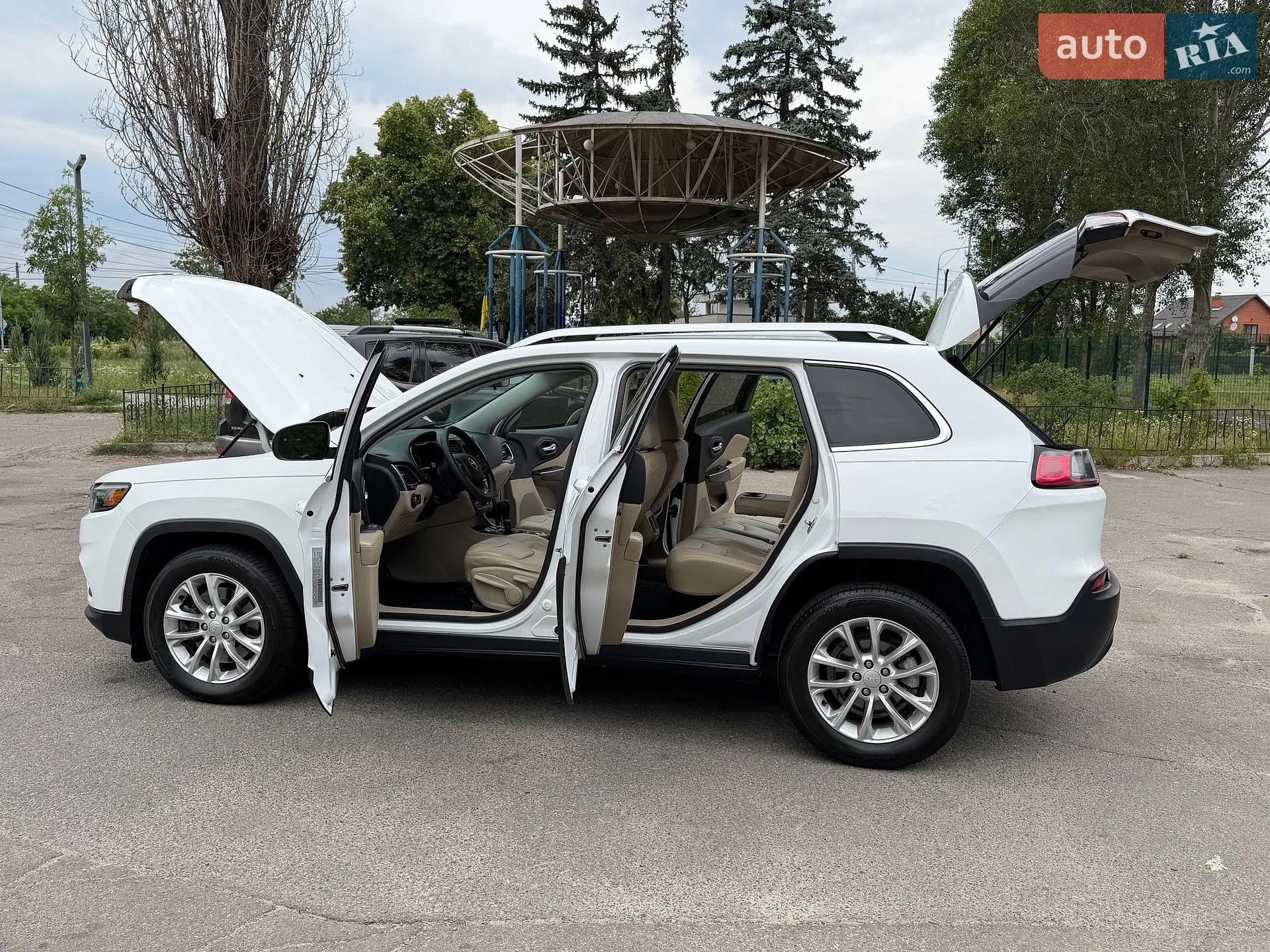 2018 Jeep Cherokee - мініатюра 12