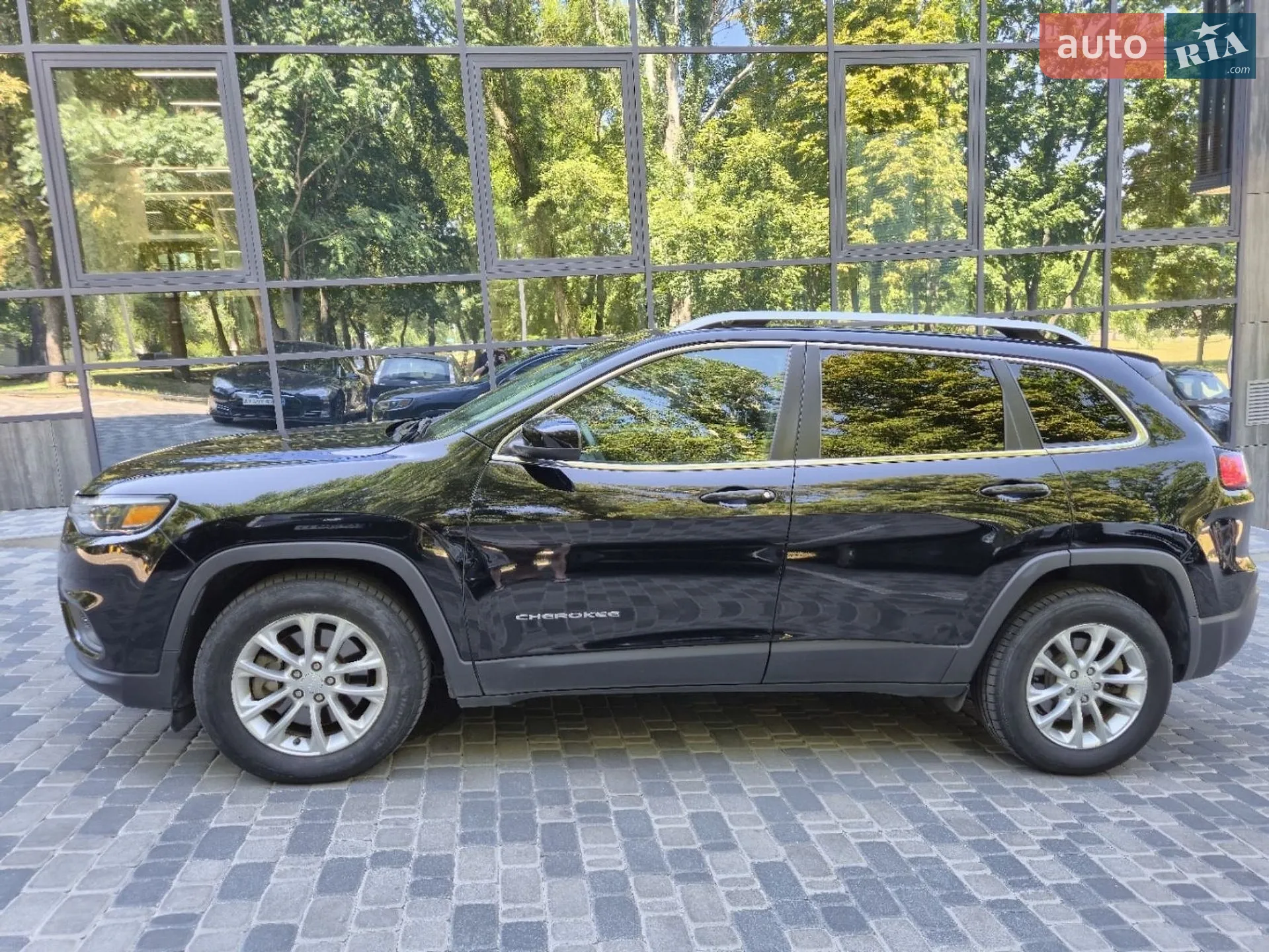 2018 Jeep Cherokee - мініатюра 18
