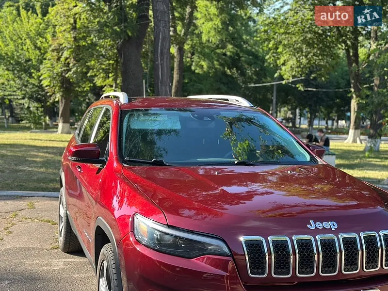 Jeep Cherokee