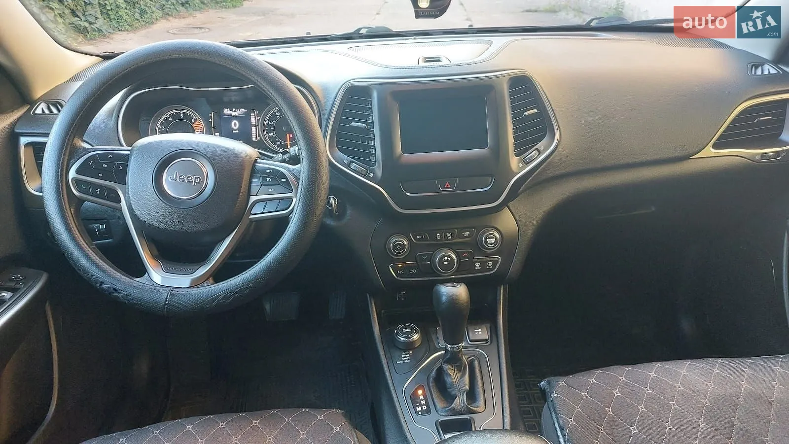2018 Jeep Cherokee - мініатюра 9