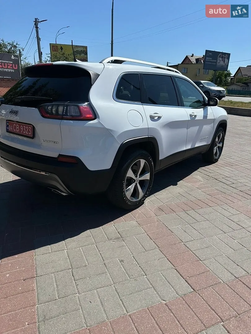2019 Jeep Cherokee - мініатюра 4