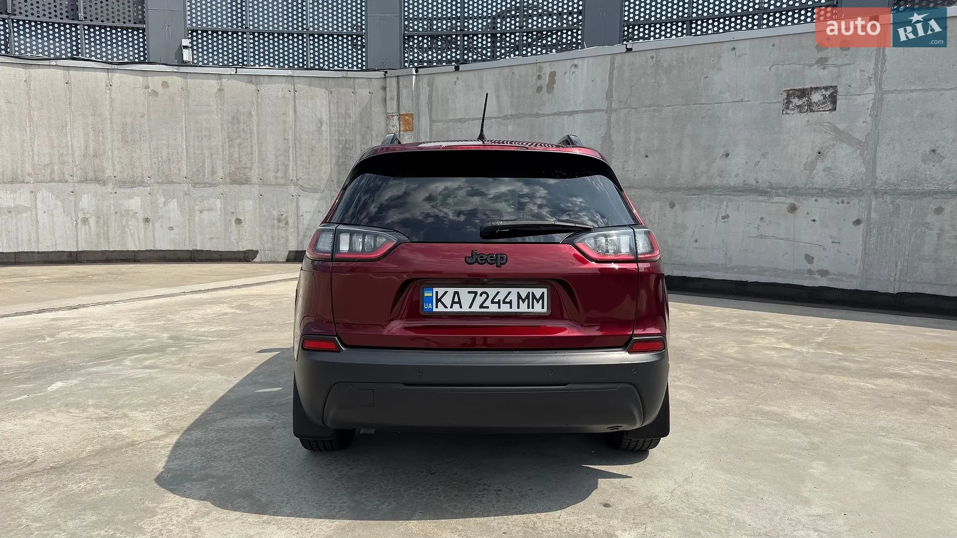 2020 Jeep Cherokee - мініатюра 14