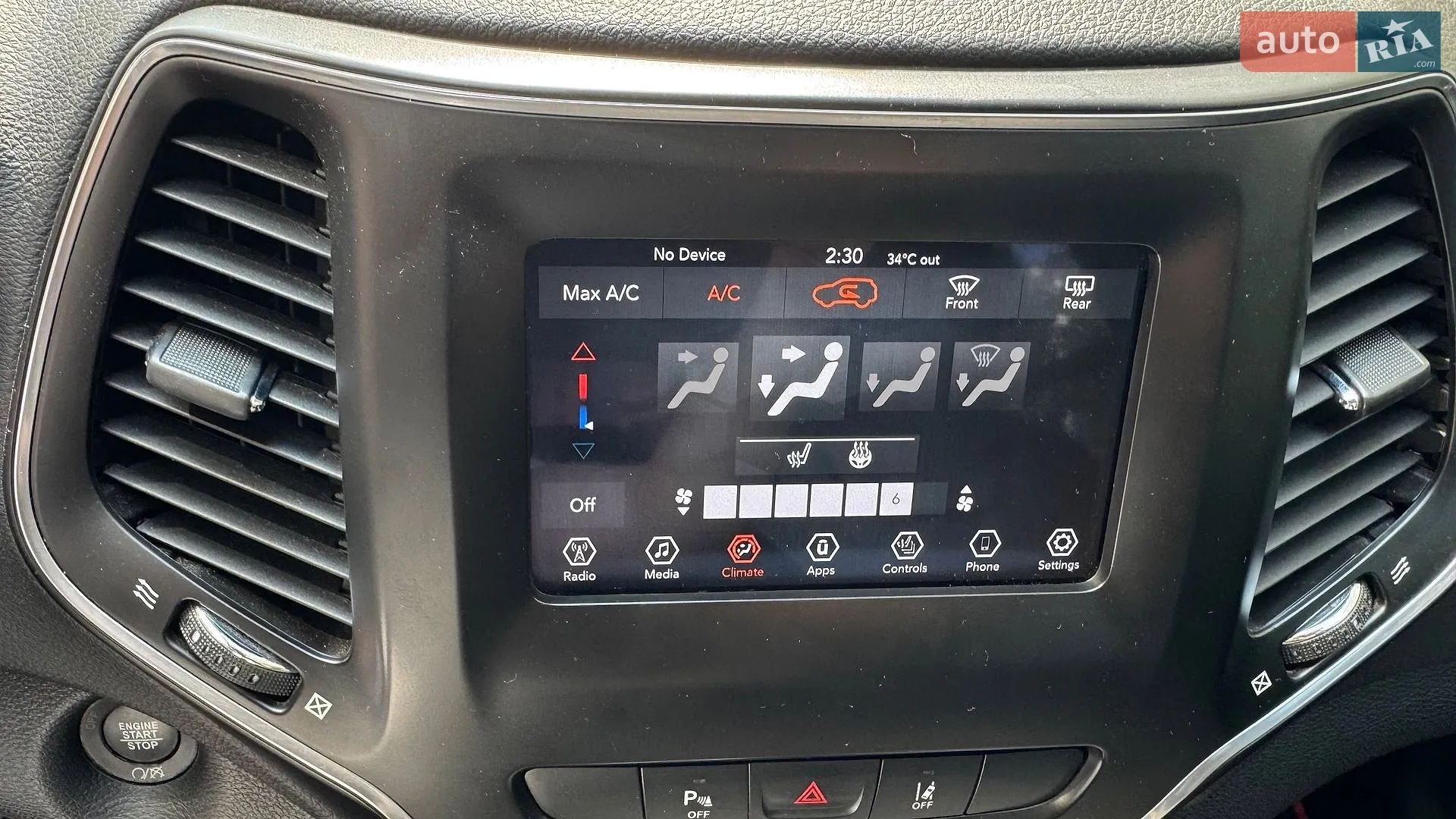 2020 Jeep Cherokee - мініатюра 36