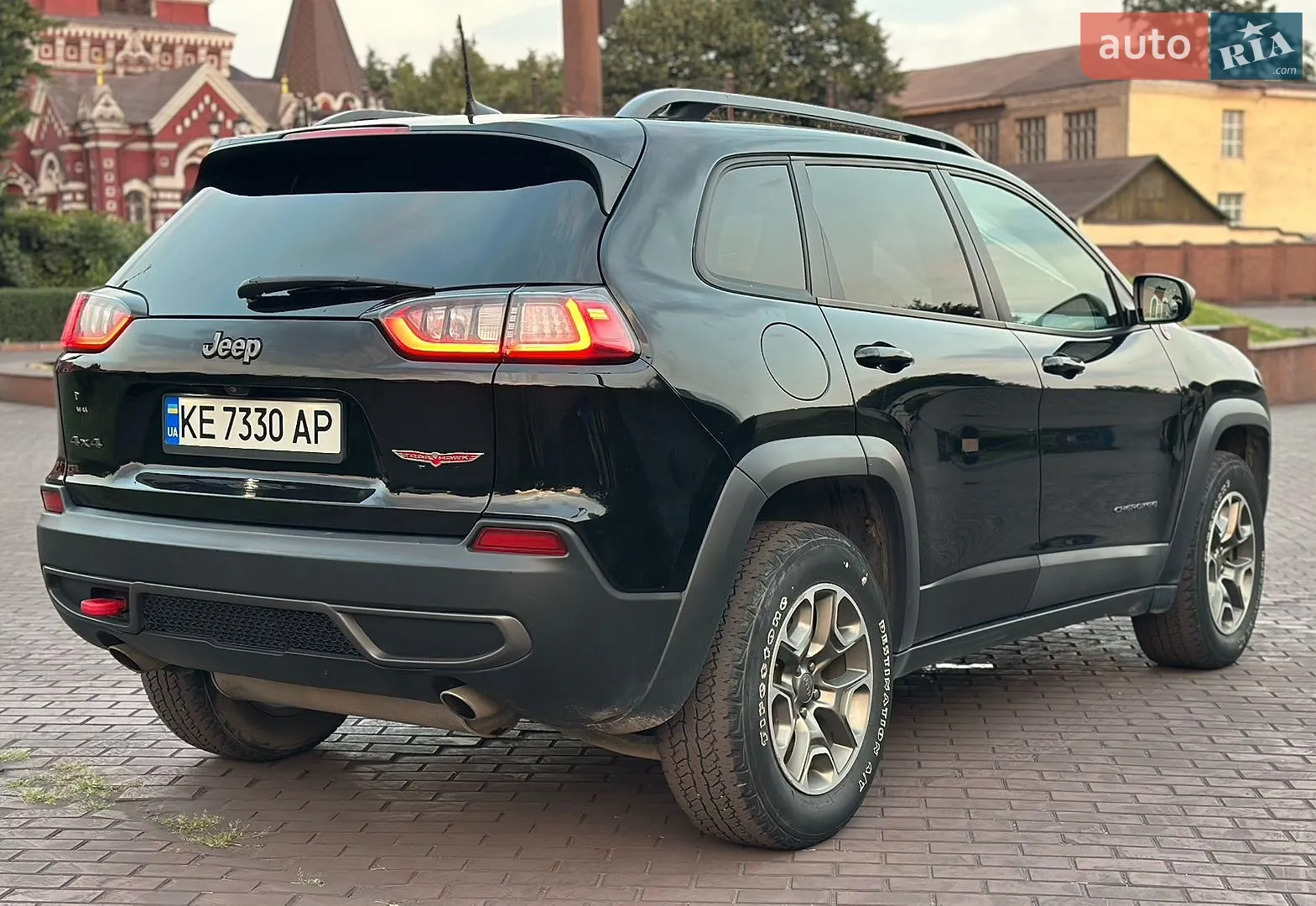 2019 Jeep Cherokee - мініатюра 9