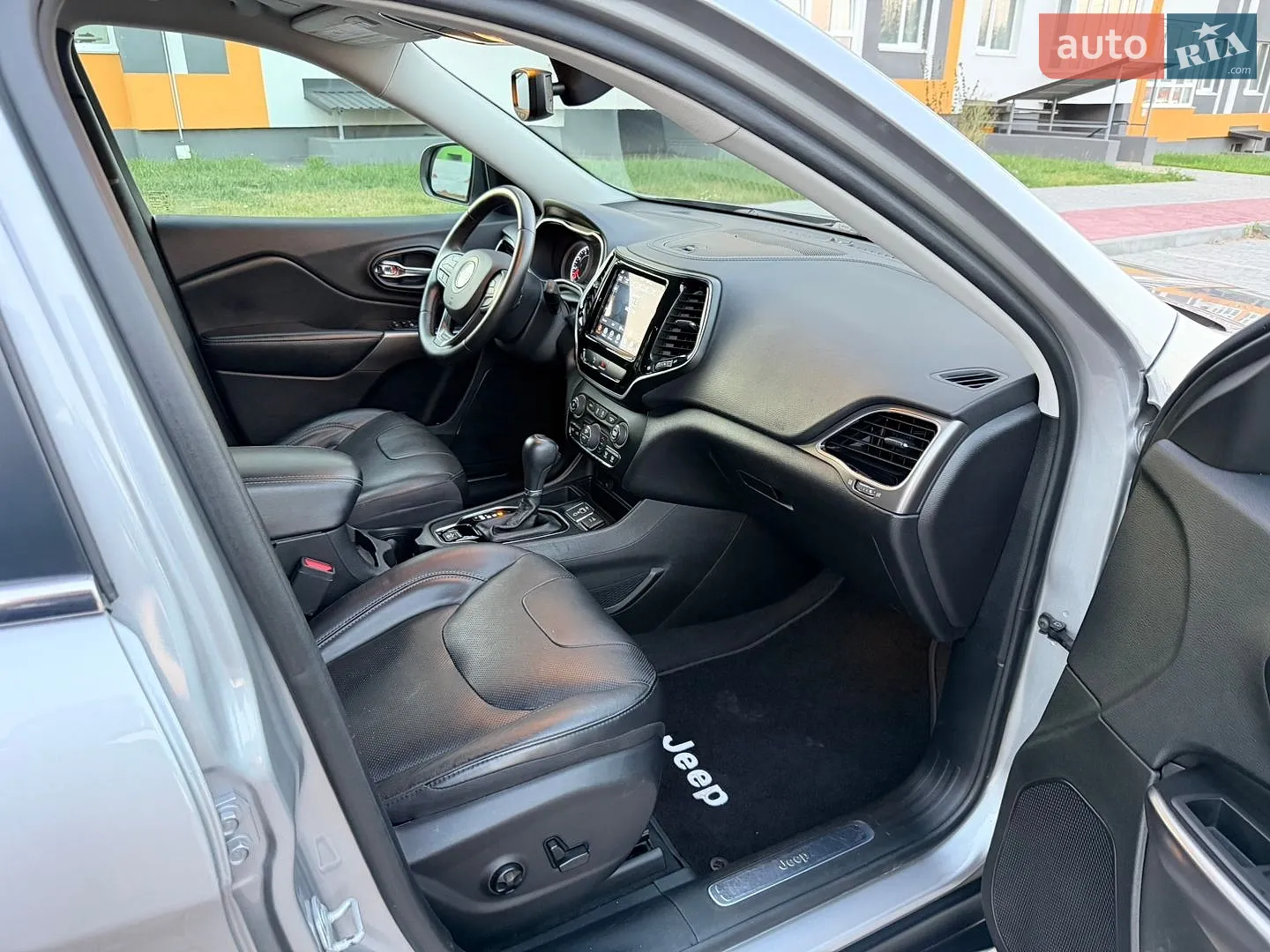 2019 Jeep Cherokee - мініатюра 64