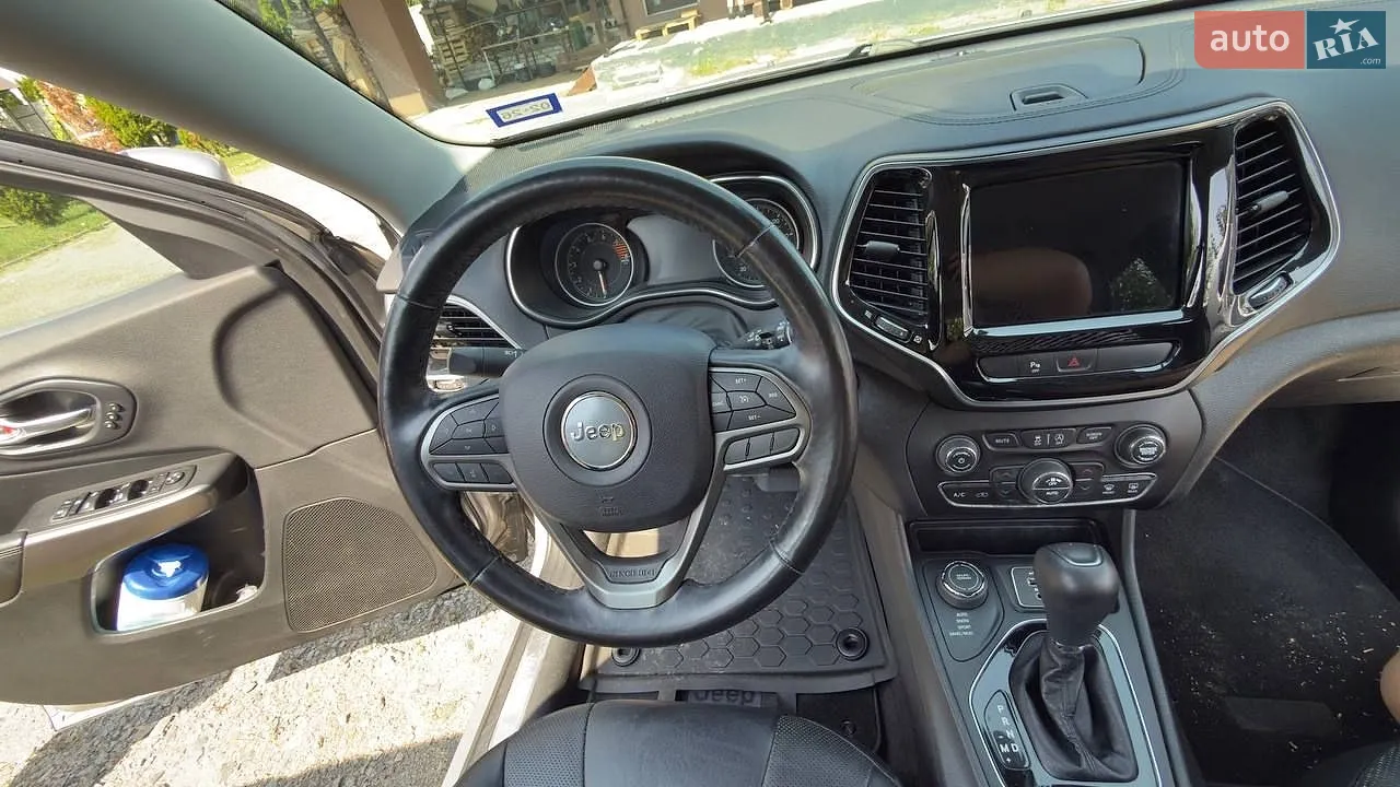 2019 Jeep Cherokee - мініатюра 9