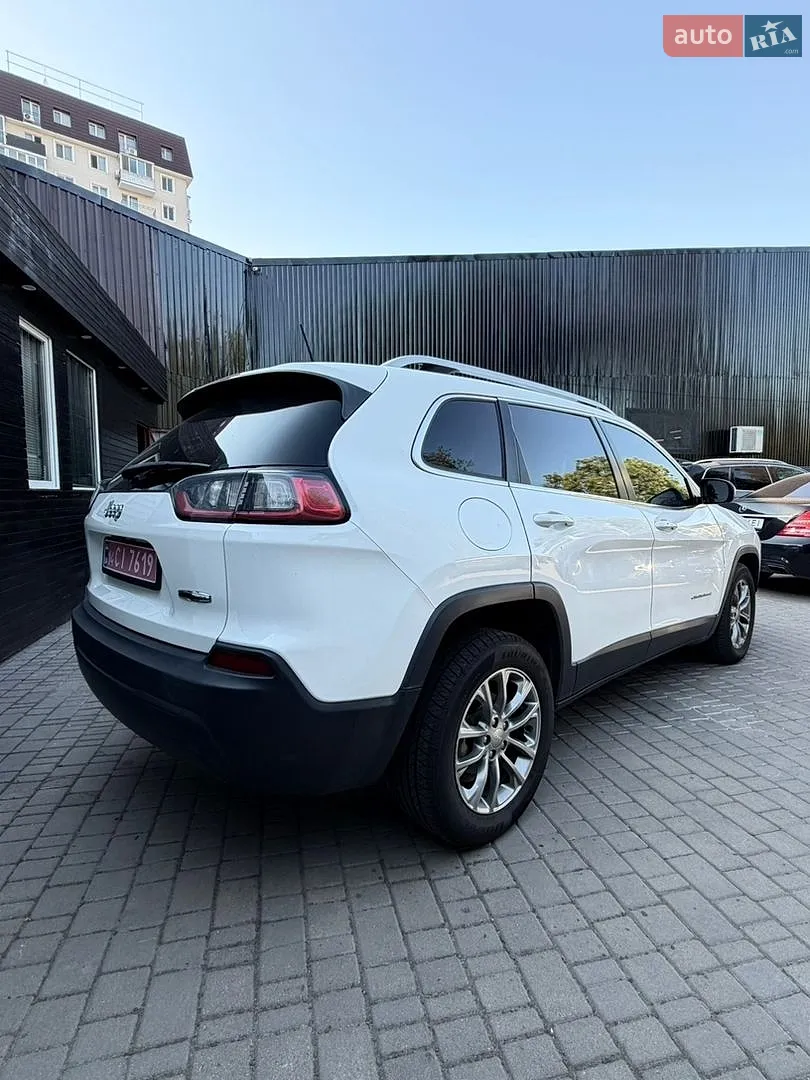 2019 Jeep Cherokee - мініатюра 4