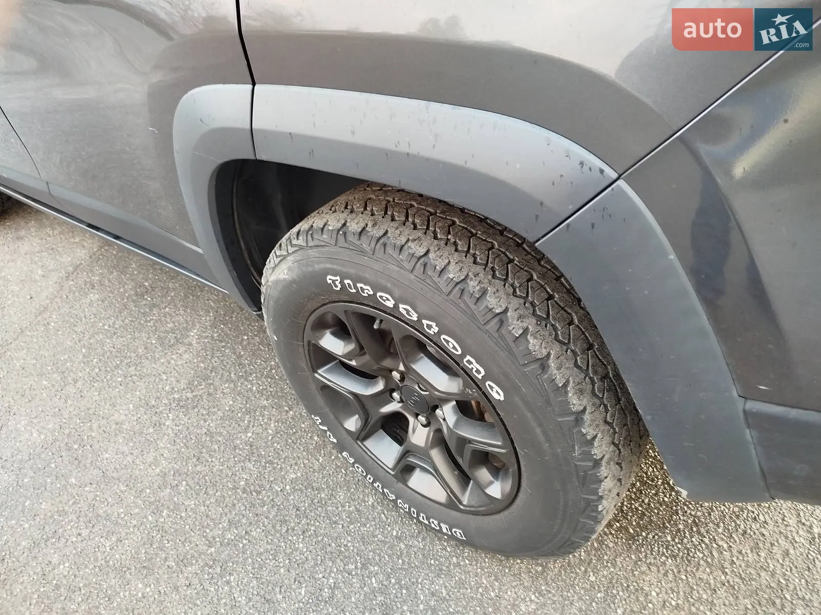 2022 Jeep Cherokee - мініатюра 11