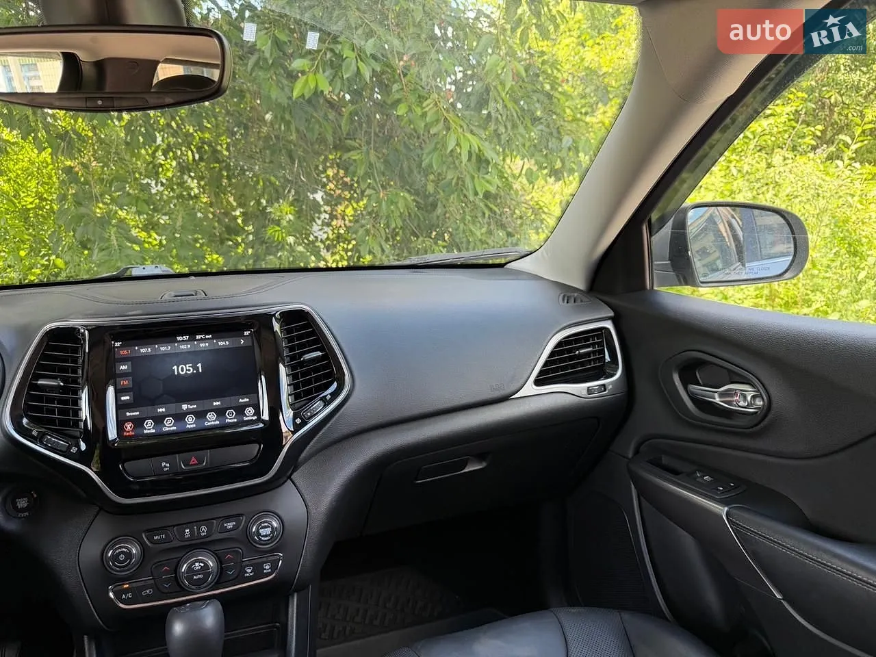 2019 Jeep Cherokee - мініатюра 21