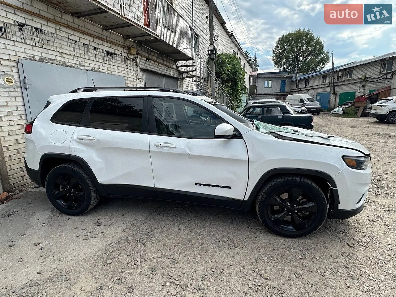 2019 Jeep Cherokee - мініатюра 6