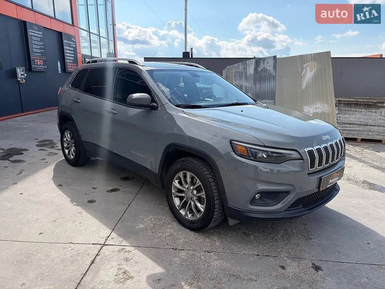 2019 Jeep Cherokee - мініатюра 3