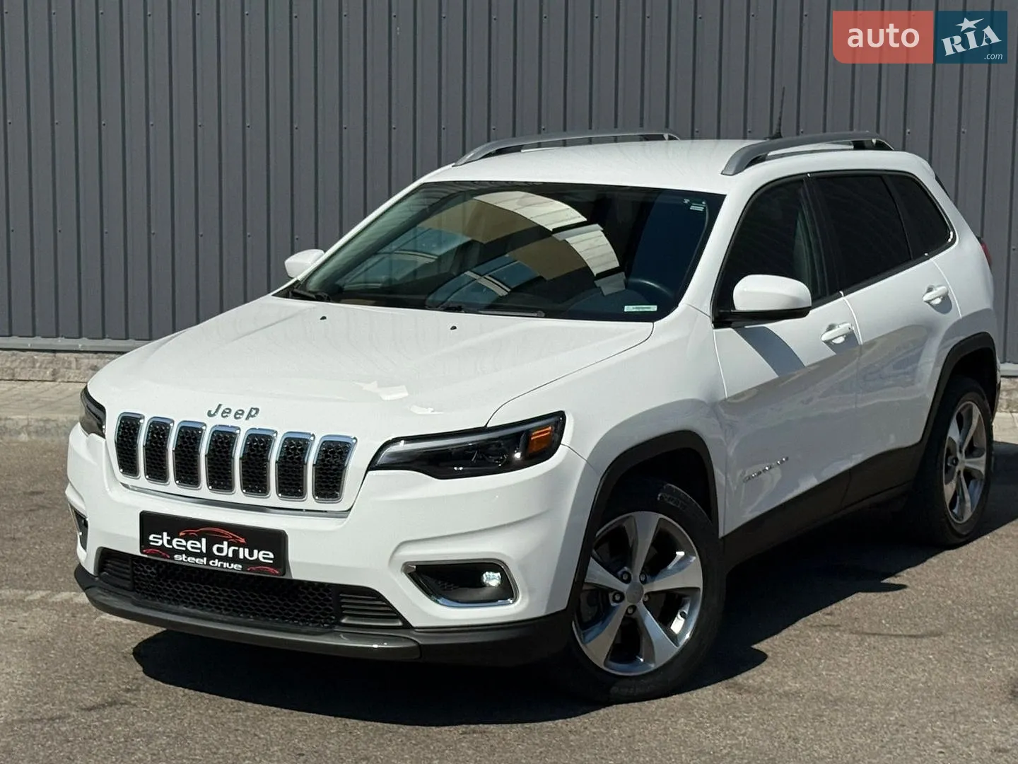 2018 Jeep Cherokee - фото 1