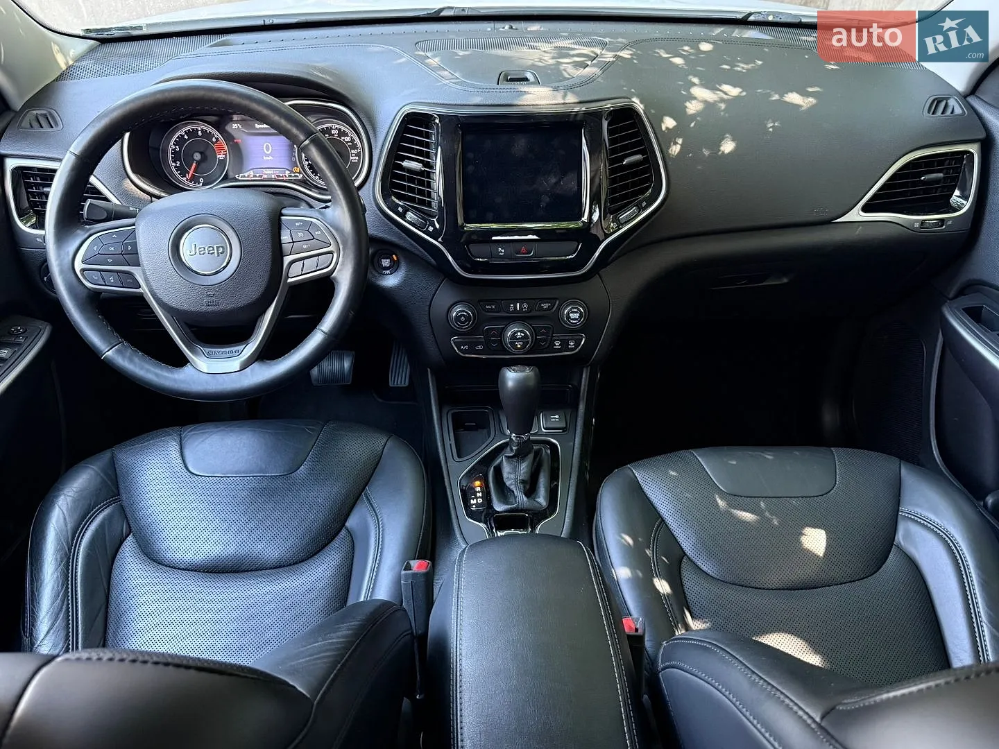 2018 Jeep Cherokee - мініатюра 12