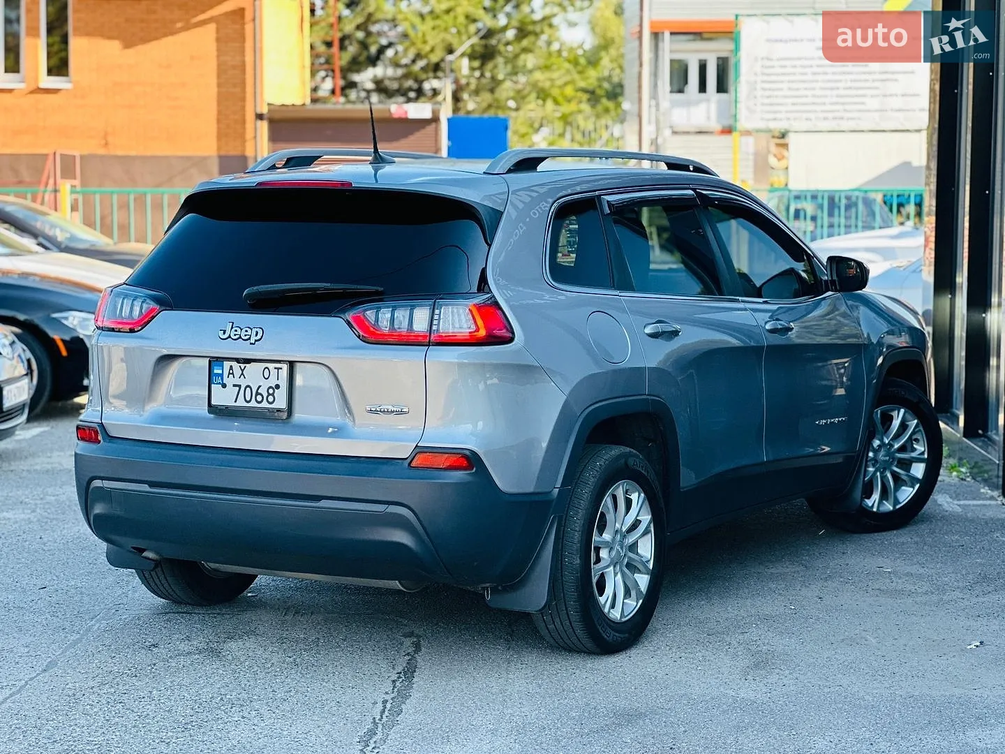 2018 Jeep Cherokee - мініатюра 10