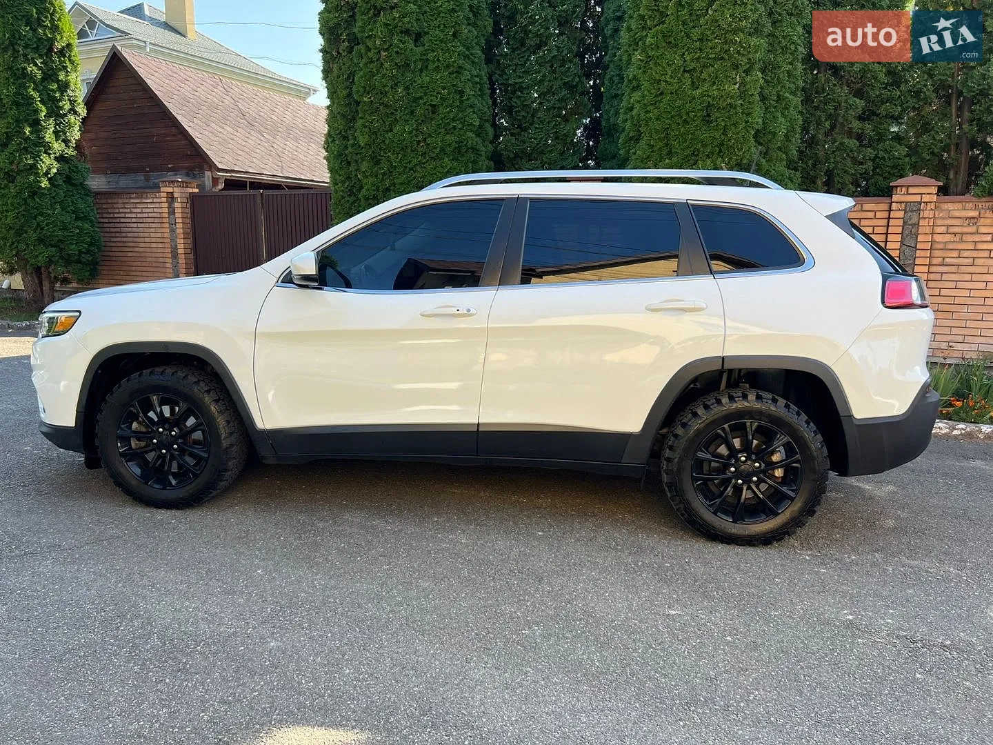 2018 Jeep Cherokee - мініатюра 2