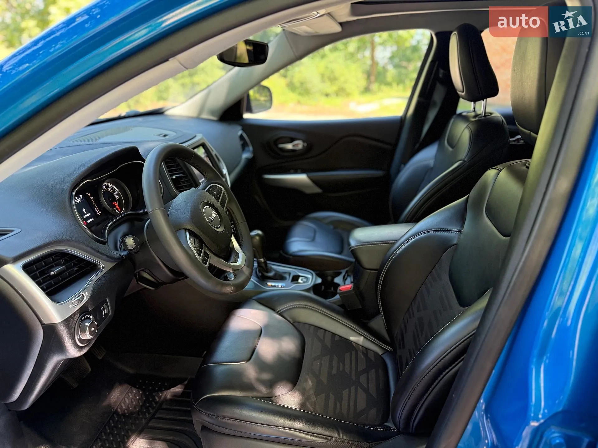 2022 Jeep Cherokee - мініатюра 9