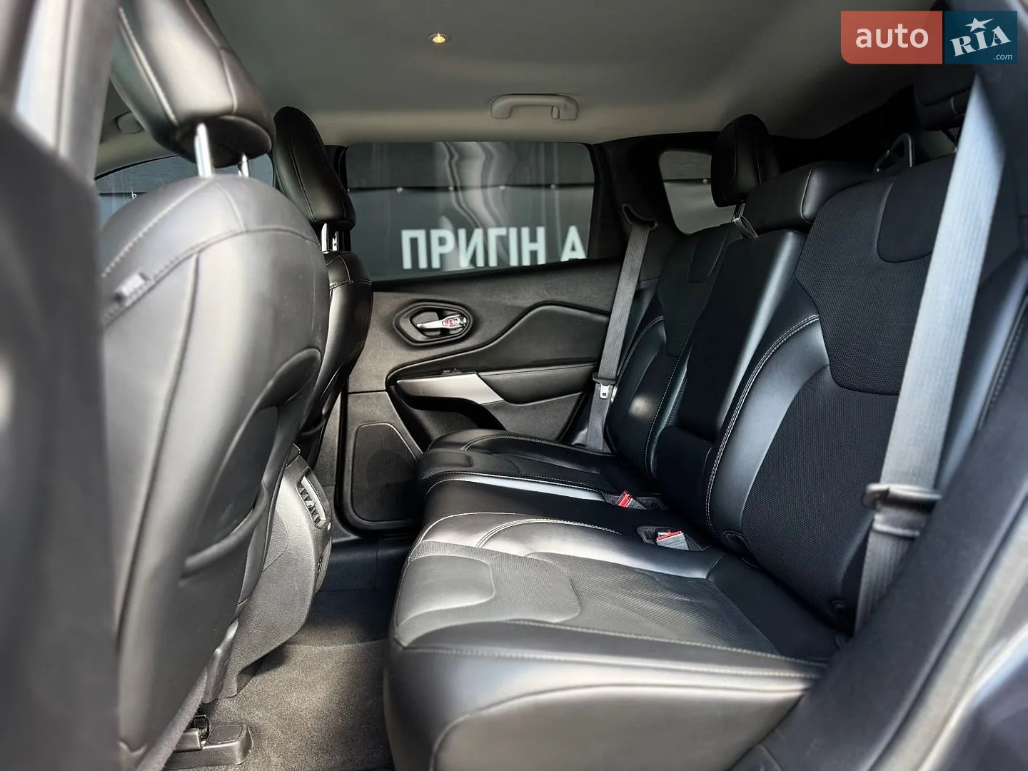 2021 Jeep Cherokee - мініатюра 13