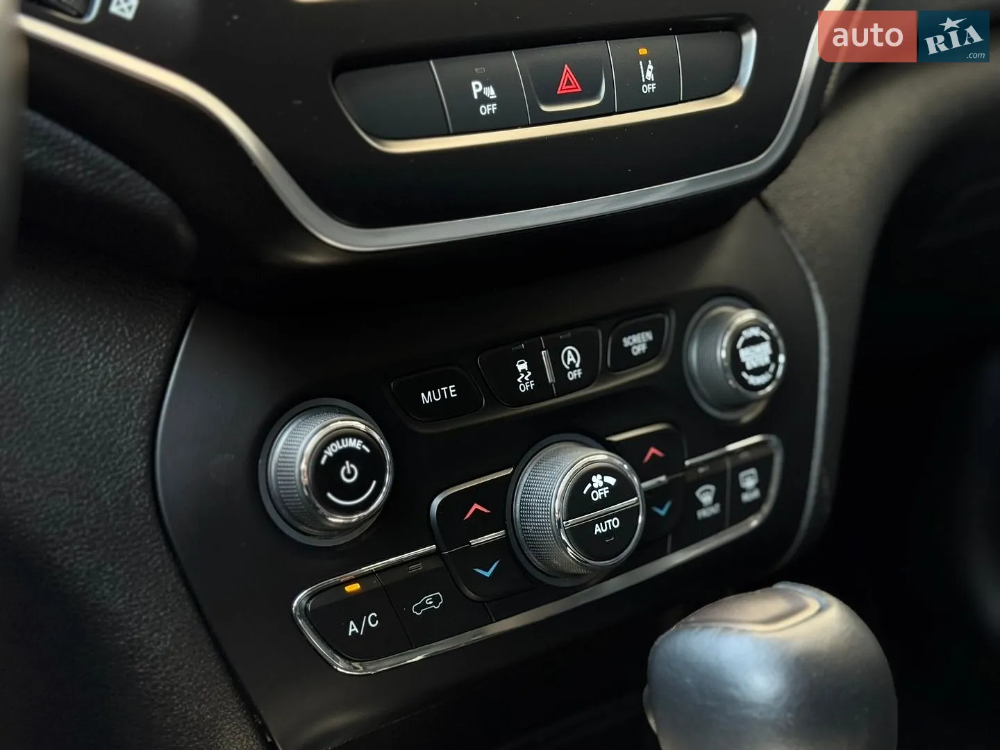 2021 Jeep Cherokee - мініатюра 18
