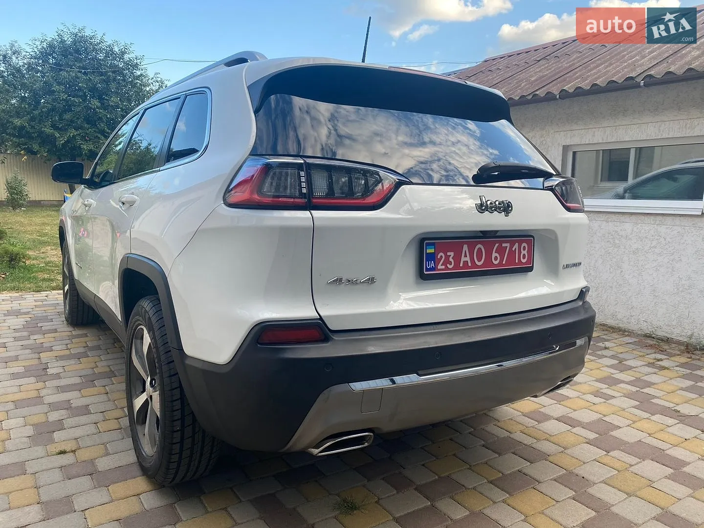 2018 Jeep Cherokee - мініатюра 9