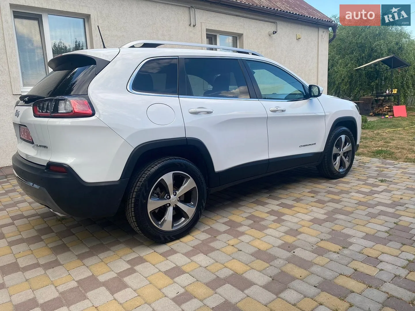 2018 Jeep Cherokee - мініатюра 15